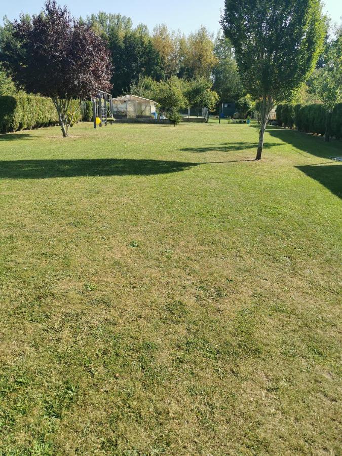 Bienvenue Chez Moi A Concevreux Bed & Breakfast Bagian luar foto